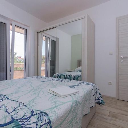 Adria Krk Apartment Krk Town Buitenkant foto