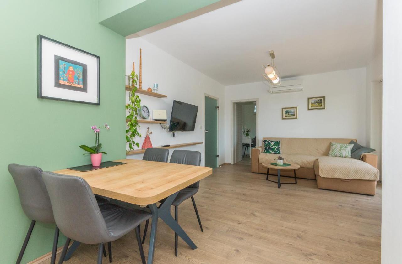 Adria Krk Apartment Krk Town Buitenkant foto