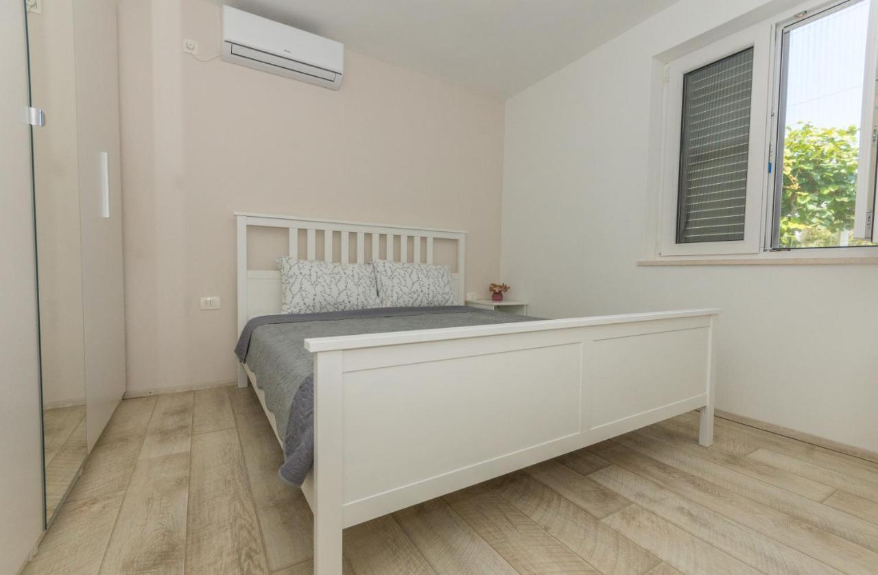 Adria Krk Apartment Krk Town Buitenkant foto