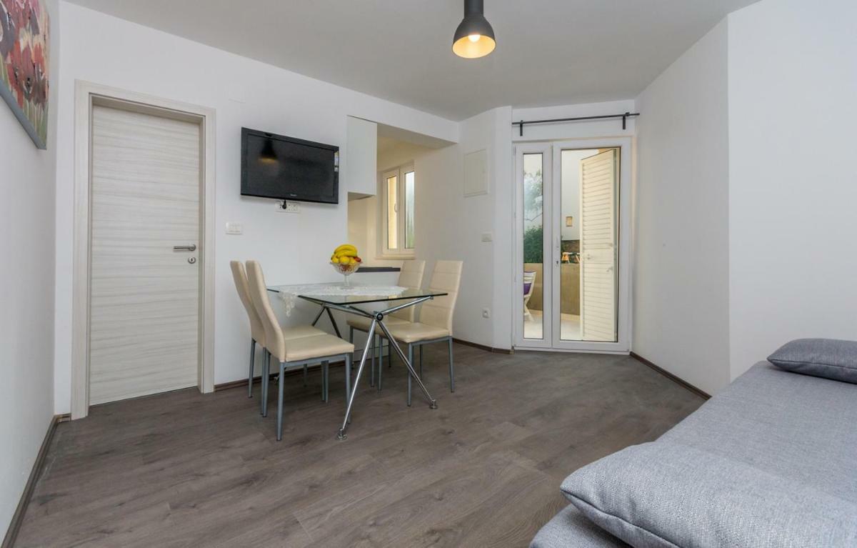 Adria Krk Apartment Krk Town Buitenkant foto