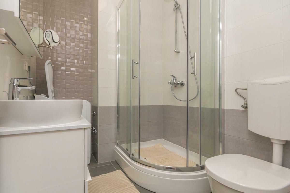Adria Krk Apartment Krk Town Buitenkant foto